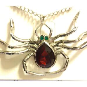 AzureGreen: Spider Pendant