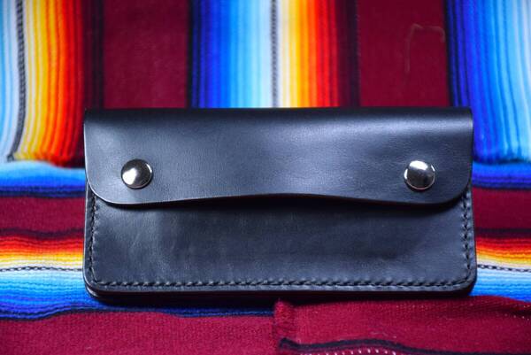 Leather works トラッカーウォレット ホースバット 馬革 黒 茶芯 手縫い 経年変化 ★