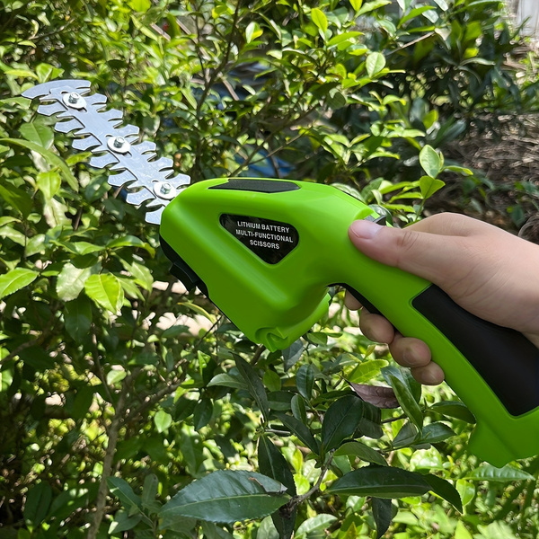 この 7.2V 2-in-1 電動ハンドヘルド生垣トリマーで芝生や低木を簡単に刈り込みましょう - 剪定鋏、充電式リチウムイオン電池、充電器が付属