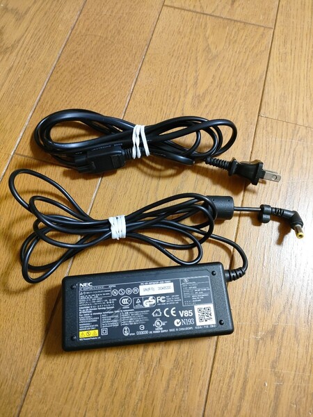 ◆送料無料◆動作確認済★NEC純正★ACアダプタ★ ADP64 PC-VP-WP36 ADP-60NH 19V3.16A
