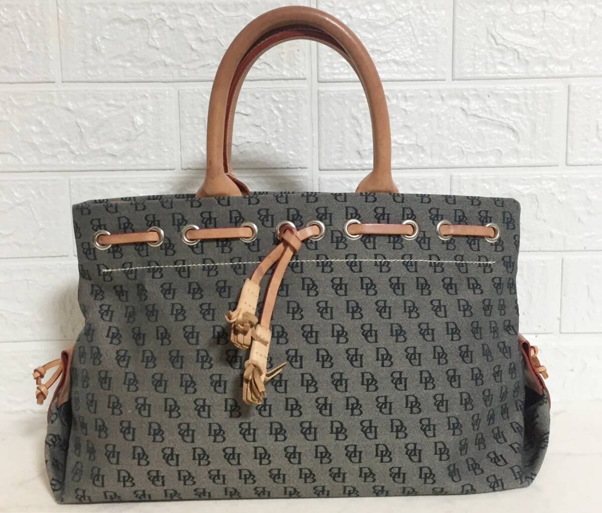 2025年最新】Yahoo!オークション -dooney bourke(トートバッグ 2025年最新】Yahoo!オークション -dooney bourke(トートバッグ