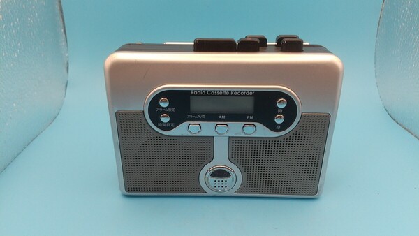 K631 ラジオ カセットプレーヤー/AM/FM 簡易確認&簡易清掃&再生&音出しOK 現状品 送料無料