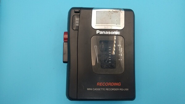K657 Panasonic RQ-L100 カセットプレーヤー/パナソニック/ 簡易確認&簡易清掃&再生&音出しOK 現状品 送料無料