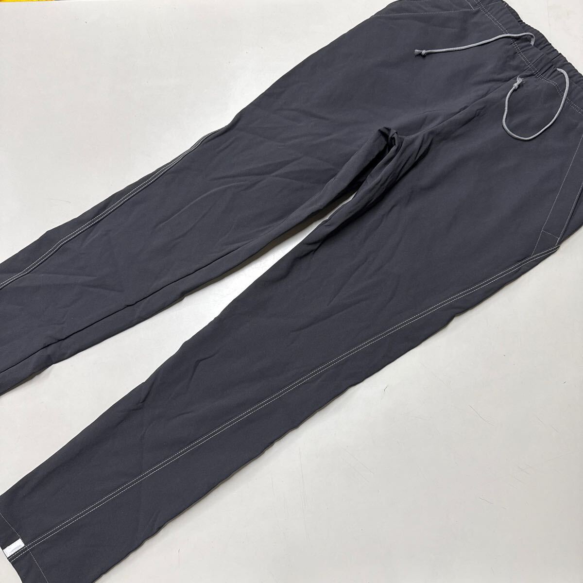 ブラック 黒 裏フリース 日本製 パンツ メンズ Lサイズ 未使用 裾 リフレク