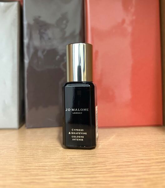 《匿名配送》ジョーマローン サイプレス & グレープバイン コロン インテンス 9ml トラベルスプレー ※未使用※ #CYPRESS & GRAPEVINE