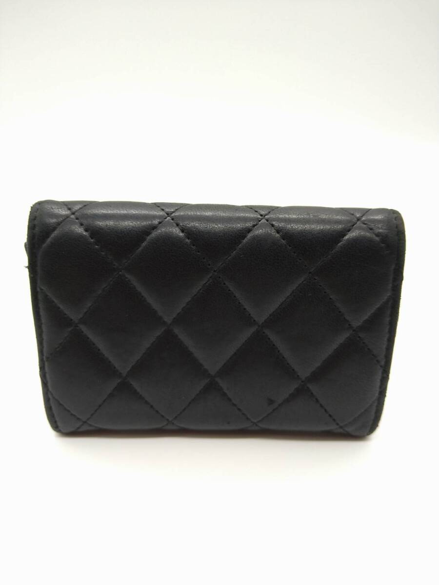 【良品】CHANEL シャネル シール有 27番台 マトラッセ コンパクト財布 【良品】CHANEL シャネル シール有 27番台 マトラッセ コンパクト財布
