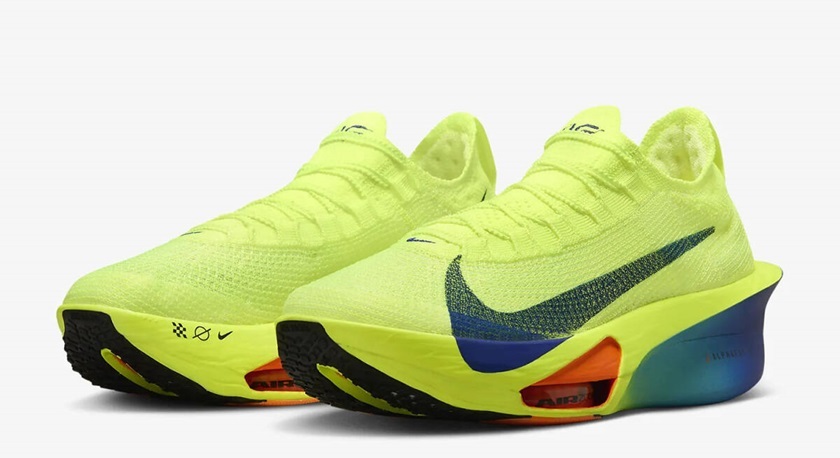 Yahoo!オークション -「nike alphafly 3」の落札相場・落札価格