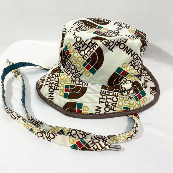 正規品 グッチ×ノースフェイス コラボ バケットハット 帽子 リバーシブル 白 ブルー GUCCI THE NORTH FACE ユニセックス 男女兼用