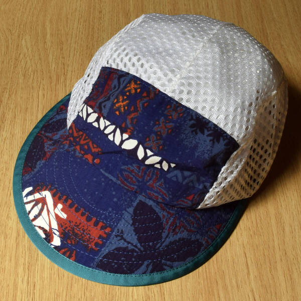 美品 USA製 96年 人気!patagonia キッズM ダックビルキャップ メッシュ 廃番希少品 ダックビル スプーンビル 山と道 surf キャップ トレラ