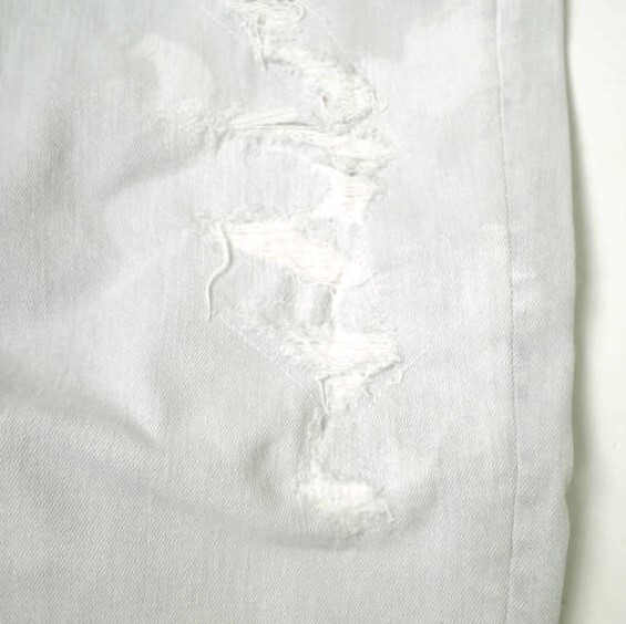 新品 e JEANS イージーンズ TAPERED 岡山児島 クラッシュ加工 テーパードデニムパンツ e-L805-065 27 Azure Gray 定価36,300円 g17334 新品 e JEANS イージーンズ TAPERED 岡山児島 クラッシュ加工 テーパードデニムパンツ e-L805-065 27 Azure Gray 定価36,300円 g17334