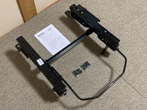 RECARO ストリーム RN6 8 シートレール 運転席側 中古品 ③