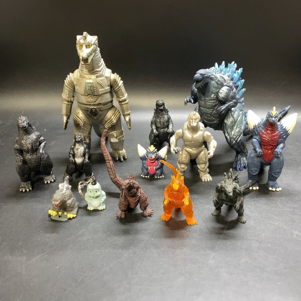 Yahoo!オークション -「ミニラソフビ」(ゴジラ) (ゴジラ、怪獣 Yahoo!オークション -「ミニラソフビ」(ゴジラ) (ゴジラ、怪獣