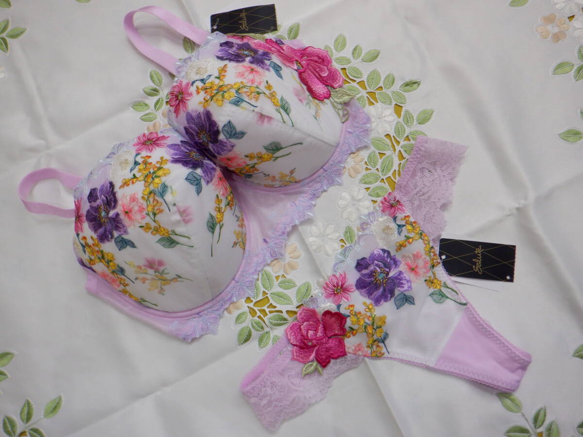 2025年最新】Yahoo!オークション -ワコール サルート セット