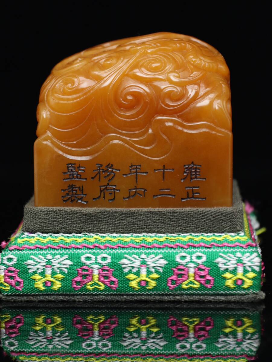 田黄石彫刻の値段と価格推移は?|1件の売買データから田黄石 田黄石彫刻の値段と価格推移は?|1件の売買データから田黄石