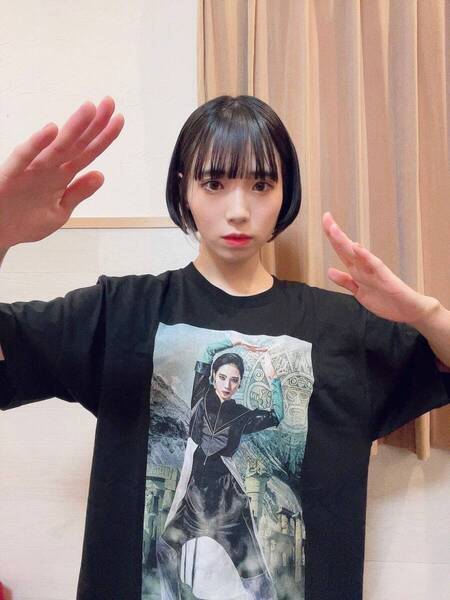 未使用品 アユニ・D Tシャツ XLサイズ 黒 BISH ビッシュ SPARKS 真駒内 送料無料♪