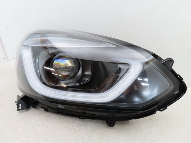 【即決有】 ホンダ フィット RS e:HEV GR1 GR2 GR3 GR4 GR6 GR7 後期 純正 右 ヘッドライト LED STANLEY W4395 (n000016)