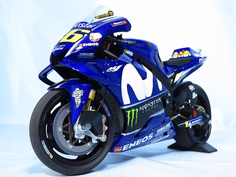 定番のお歳暮&冬ギフト Yahoo!オークション -「minichamps ロッシ」の落札相場・落札価格 オートバイ
