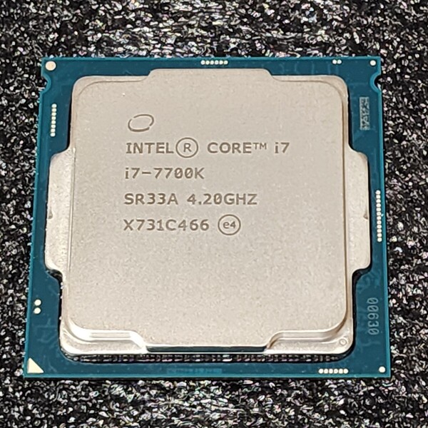CPU Intel Core i7 7700K 4.2GHz 4コア8スレッド KabyLake PCパーツ インテル 動作確認済み