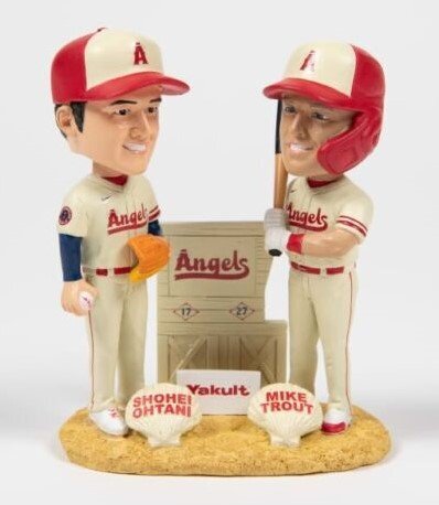 Yahoo!オークション -「大谷 トラウト ボブルヘッド」の落札相場