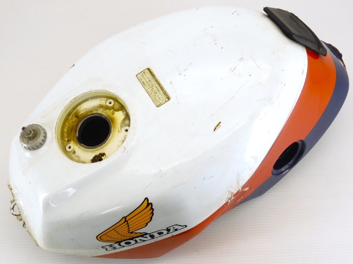 Yahoo!オークション -「vfr400 nc24」(タンク) (パーツ)の落札 Yahoo!オークション -「vfr400 nc24」(タンク) (パーツ)の落札