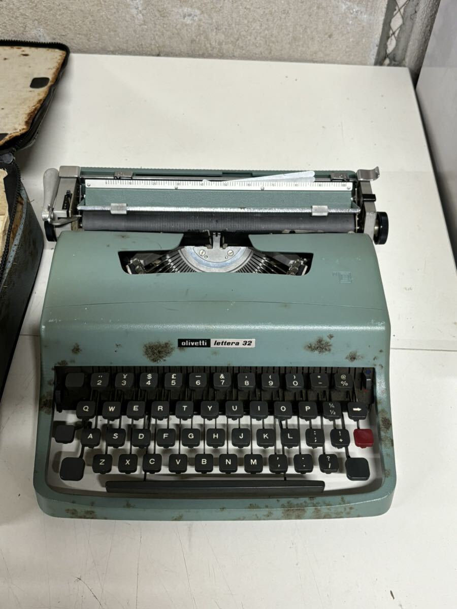 ヴィンテージタイプライター olivetti/オリベッティ315 - [雑貨