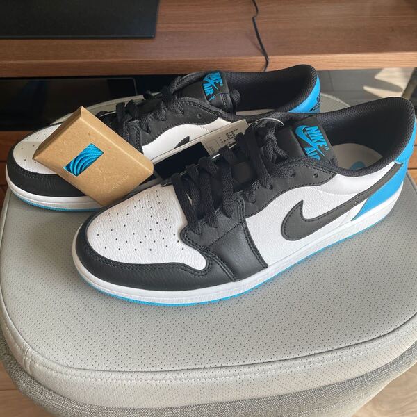 NIKE WMNS AIR JORDAN 1 OG LOW