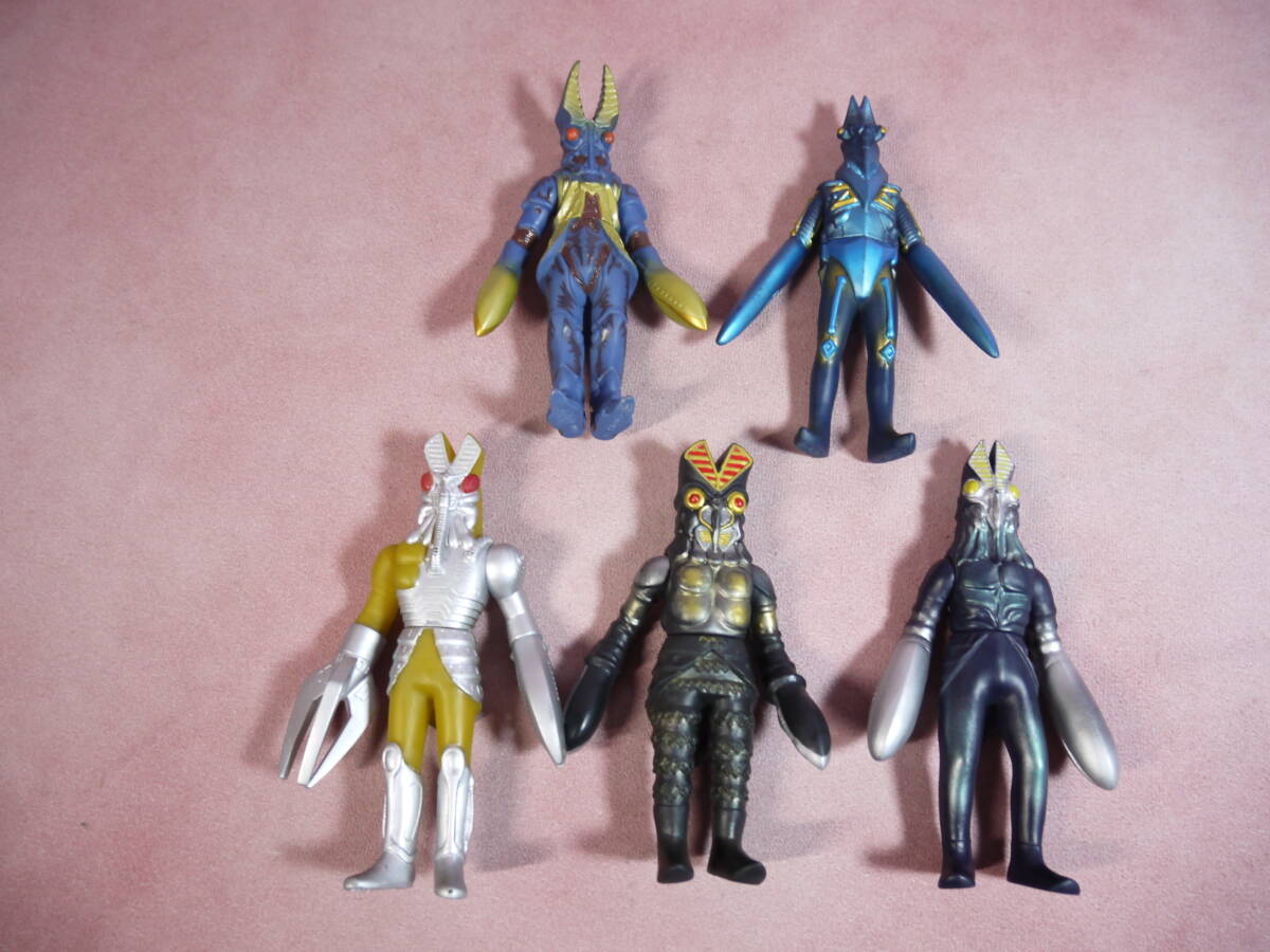 Yahoo!オークション -「不滅のバルタン星人セット」(特撮 Yahoo!オークション -「不滅のバルタン星人セット」(特撮