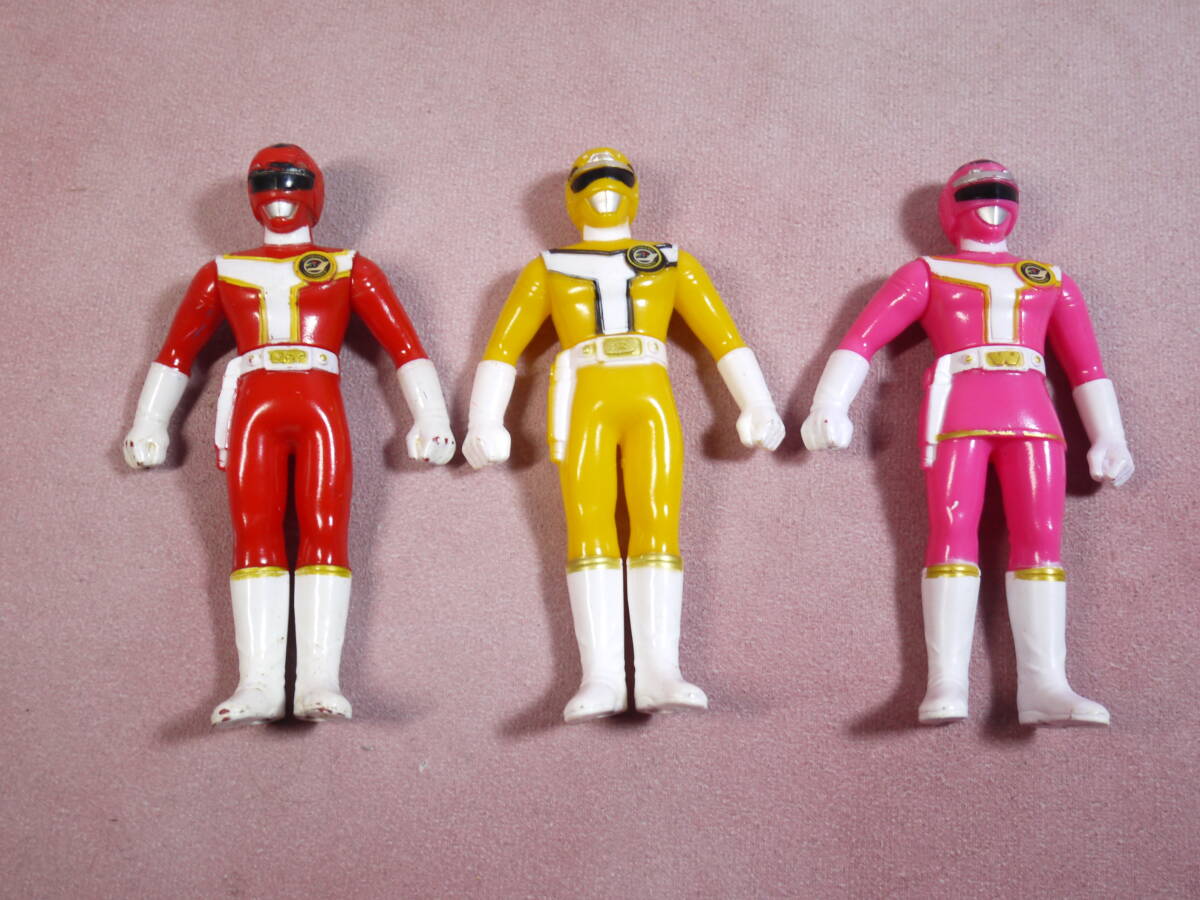 Amazon.co.jp: ターボレンジャー ソフビ 食玩 当時もの1989年