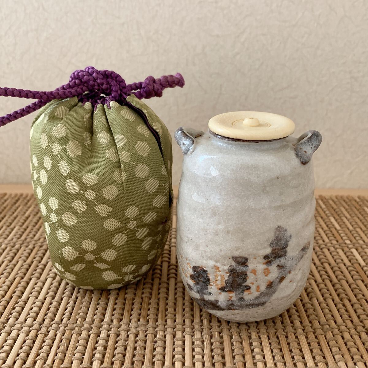 Yahoo!オークション -「耳付 茶入」の落札相場・落札価格 Yahoo!オークション -「耳付 茶入」の落札相場・落札価格