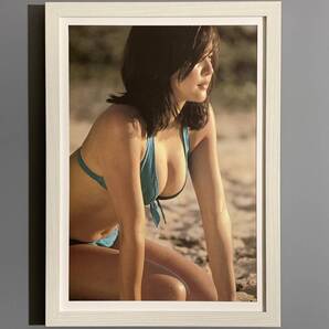 ■水沢アキ■水着グラビア/A4額装品/撮影)篠山紀信/ビキニ/巨乳/セクシー/女優/貴重写真/印刷物/インテリア G1263