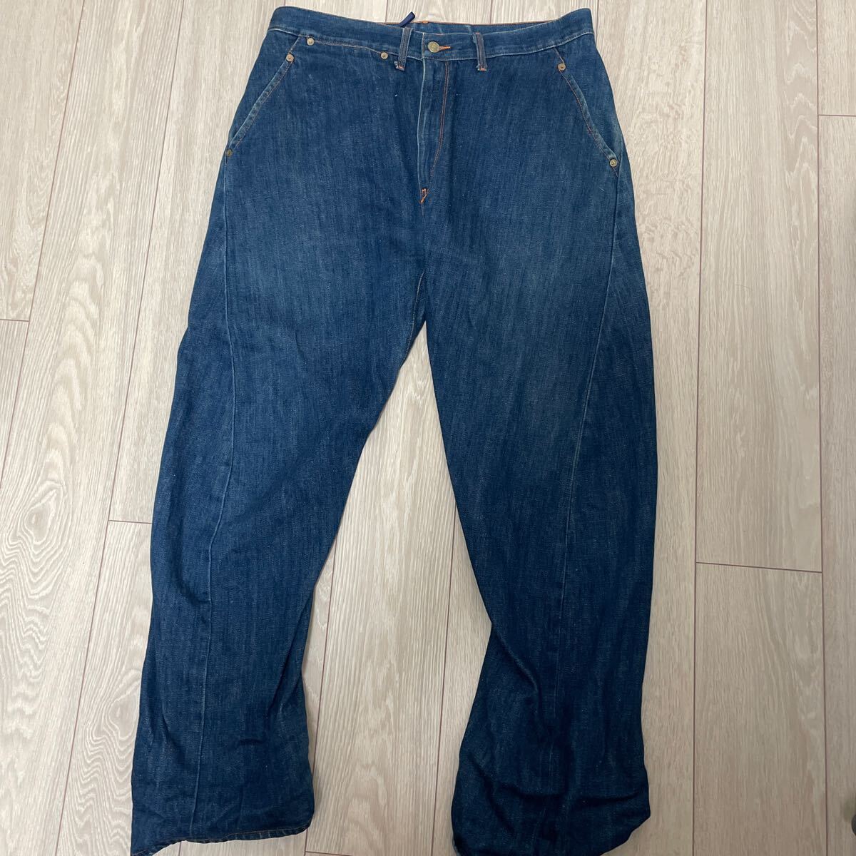 Yahoo!オークション -「levis red 1st」(リーバイス) (ジーンズ Yahoo!オークション -「levis red 1st」(リーバイス) (ジーンズ