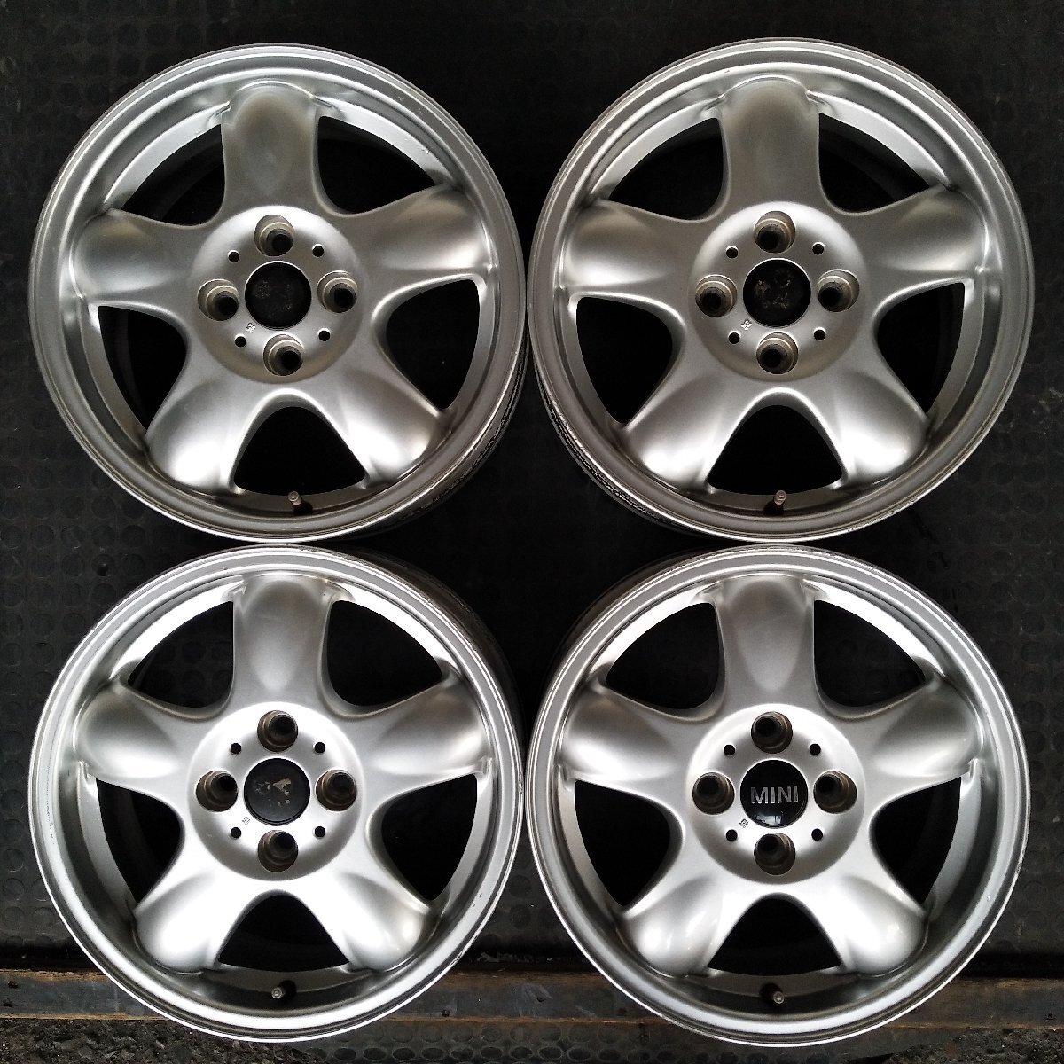  контрольный номер :A10-122[4шт.@ цена ][15x5.5J 4x100 ET+45 ступица 56]MINI оригинальный * Mini Cooper R50 и т.п. * витрина самовывоз возможность *.. заявление выпуск возможность 