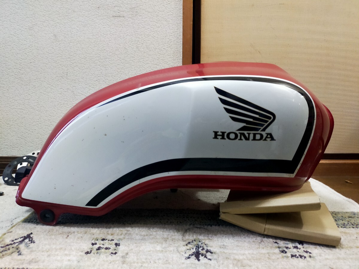 Yahoo!オークション -「cb750 rc42 タンク」(タンク) (パーツ)の Yahoo!オークション -「cb750 rc42 タンク」(タンク) (パーツ)の