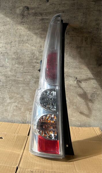 送料無料 RN1 RN2 ステラ KOITO 220-20991 5ピン 左 L 助手席 テールライト 20241031