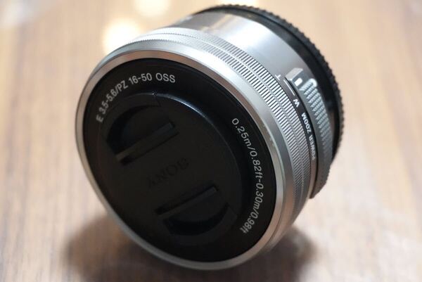 SONY E PZ 16-50mm/F3.5-5.6 OSS 電動ズームレンズ