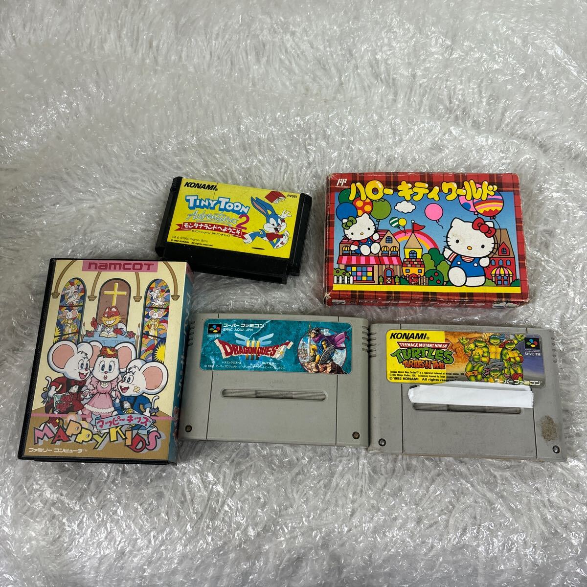 Yahoo!オークション -「ファミコン ハローキティワールド」の