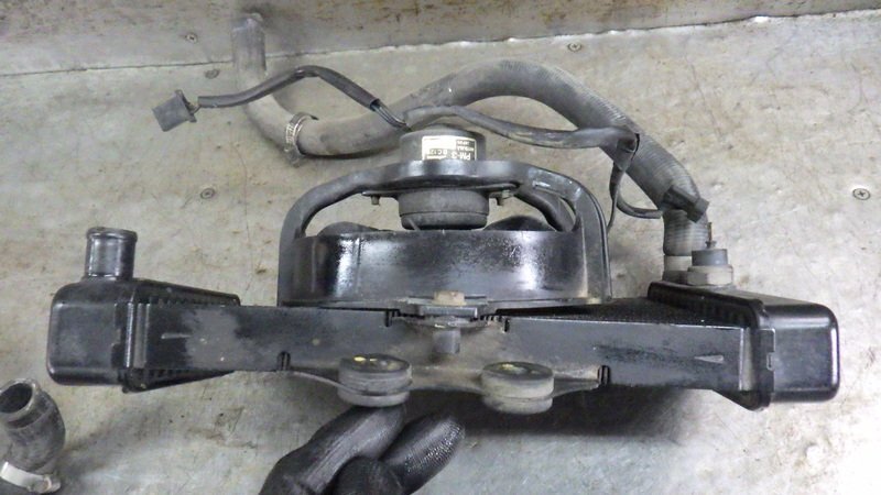 RGA-348A VTR250 キャブ車 純正 ラジエーター リザーブタンク サーモスタット ジャンク MC33-100 検索 ホンダ RGA-348A VTR250 キャブ車 純正 ラジエーター リザーブタンク サーモスタット ジャンク MC33-100 検索 ホンダ