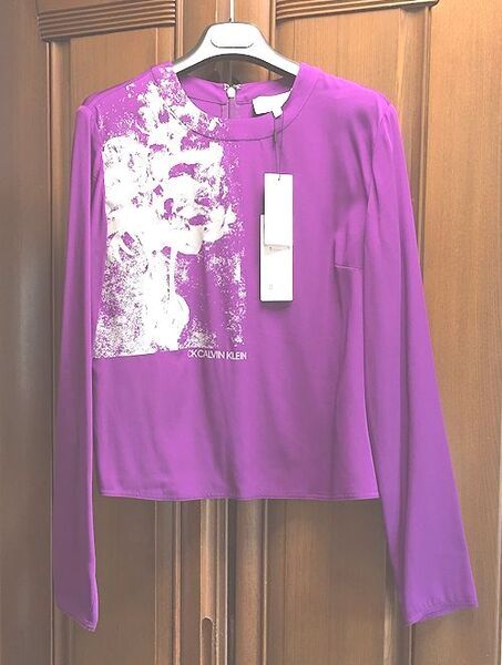 最終価格★CK CALVIN KLEIN カルバン・クライン★シルクサテン・ロゴ入り・シャツ・ブラウス・パープル・サイズ40・M~L・¥60,500★未使用