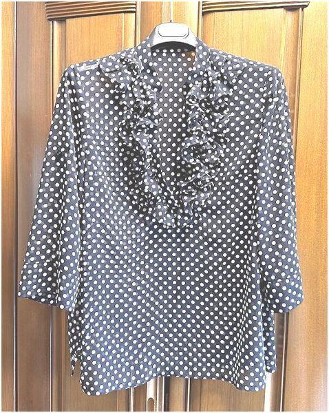 最終価格★Leilian レリアン★フリル・ドット・ブラウス・ダークネイビー×ホワイト・7号・大きめ★美品