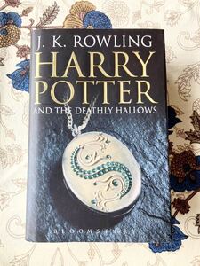 ハリーポッターと死の秘宝/英語版 第7巻/J・K・ローリング著/HARRY POTTER DEATHLY HALLOWS/洋書 ハードカバー