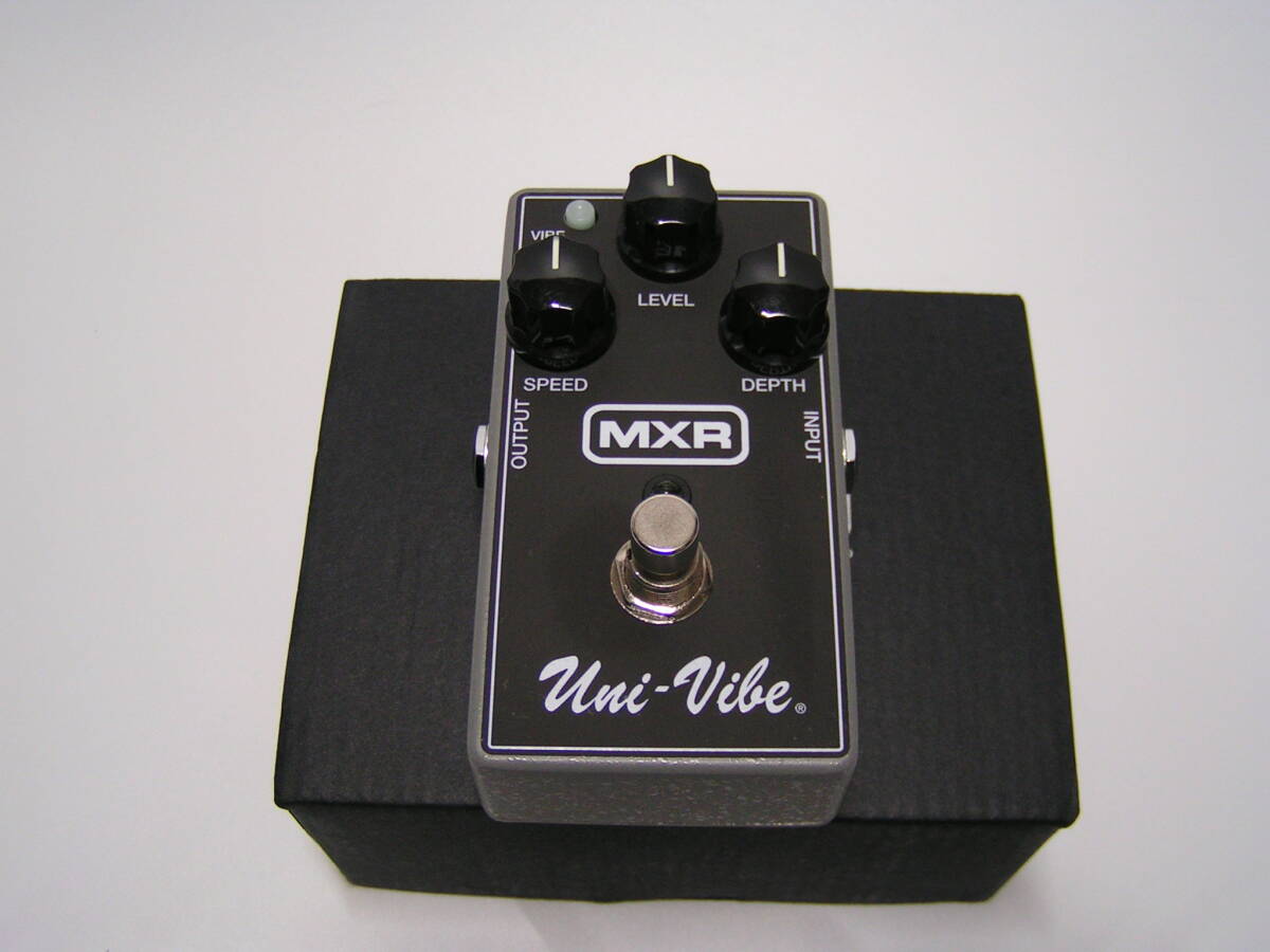 Yahoo!オークション -「MXR UNI VIBE」(楽器、器材) の落札相場