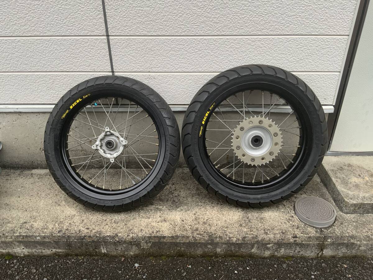 Yahoo!オークション -「xr250モタードホイール」の落札相場 Yahoo!オークション -「xr250モタードホイール」の落札相場