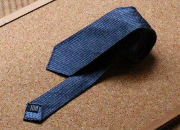 未使用 TIE YOUR TIE タイユアタイ 価格4万4,000円 フィレンツェ ドディチ・ピエゲ(12折り)ブルーグレー~ネイビー 織柄無地