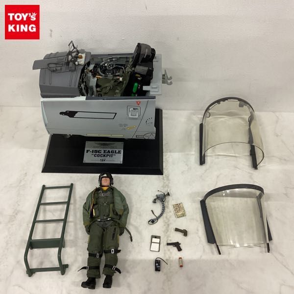 タカラ 1/6 エリートフォース F-15E イーグルコックピット タカラ 1/6 エリートフォース F-15E イーグルコックピット
