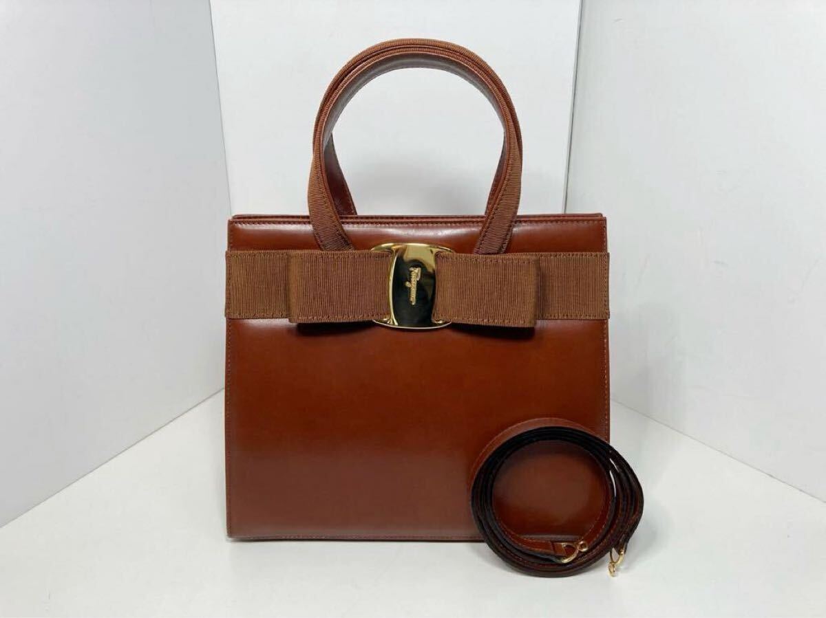 Yahoo!オークション -「ferragamo フェラガモ ヴァラ Yahoo!オークション -「ferragamo フェラガモ ヴァラ