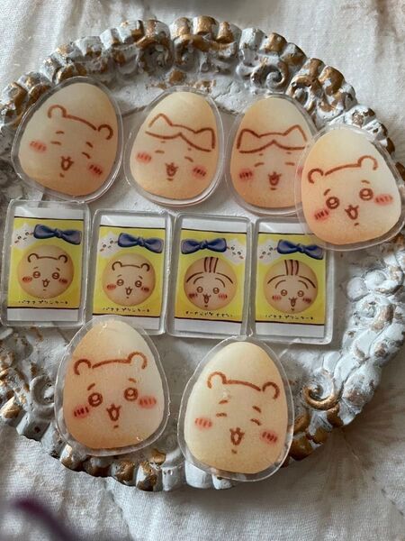 ちいかわお菓子アクリルパーツ4センチ①