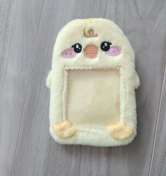 新品 ひよこトレカケース イエロー アイドル K-POP アニメ 推し 推し活 通勤 通学