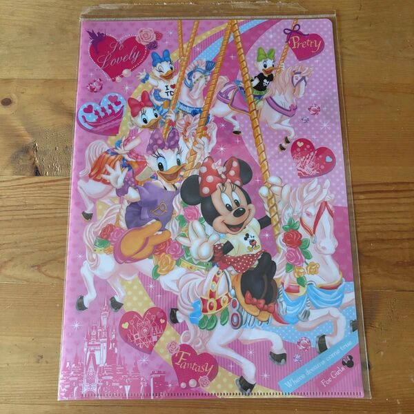 ディズニーリゾート公式 ミニーちゃん デイジー ピンク Disney クリアファイル