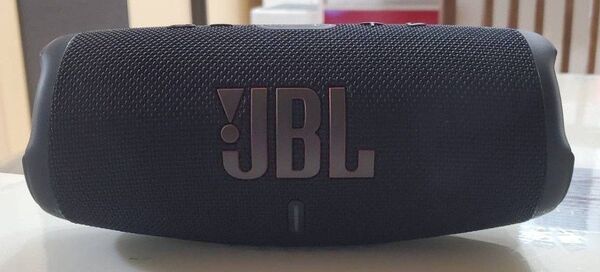 JBL CHARGE5 BLACK スピーカー Bluetooth 防水 極美品