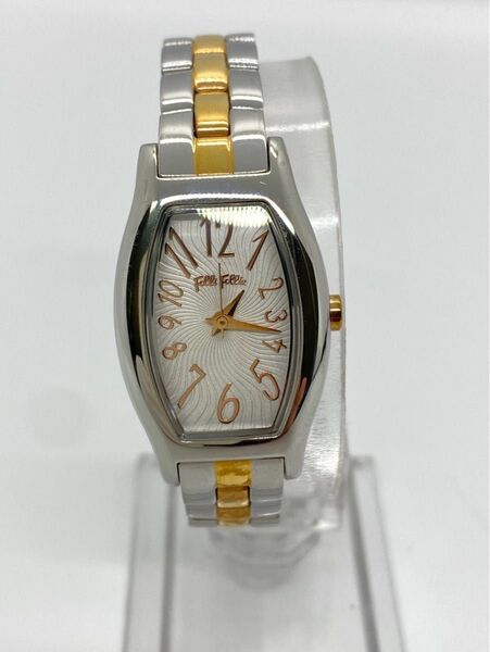 超美品 レクタンギュラー レディース腕時計フォリフォリ WF8T026BPZ DEBUTANT WATCH